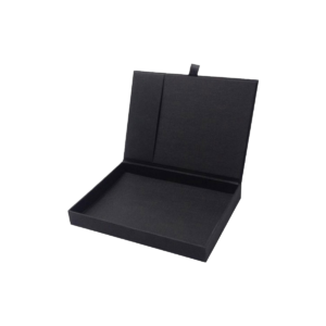 Custom Retail boxes (Custom-Printed-invitation-boxes)